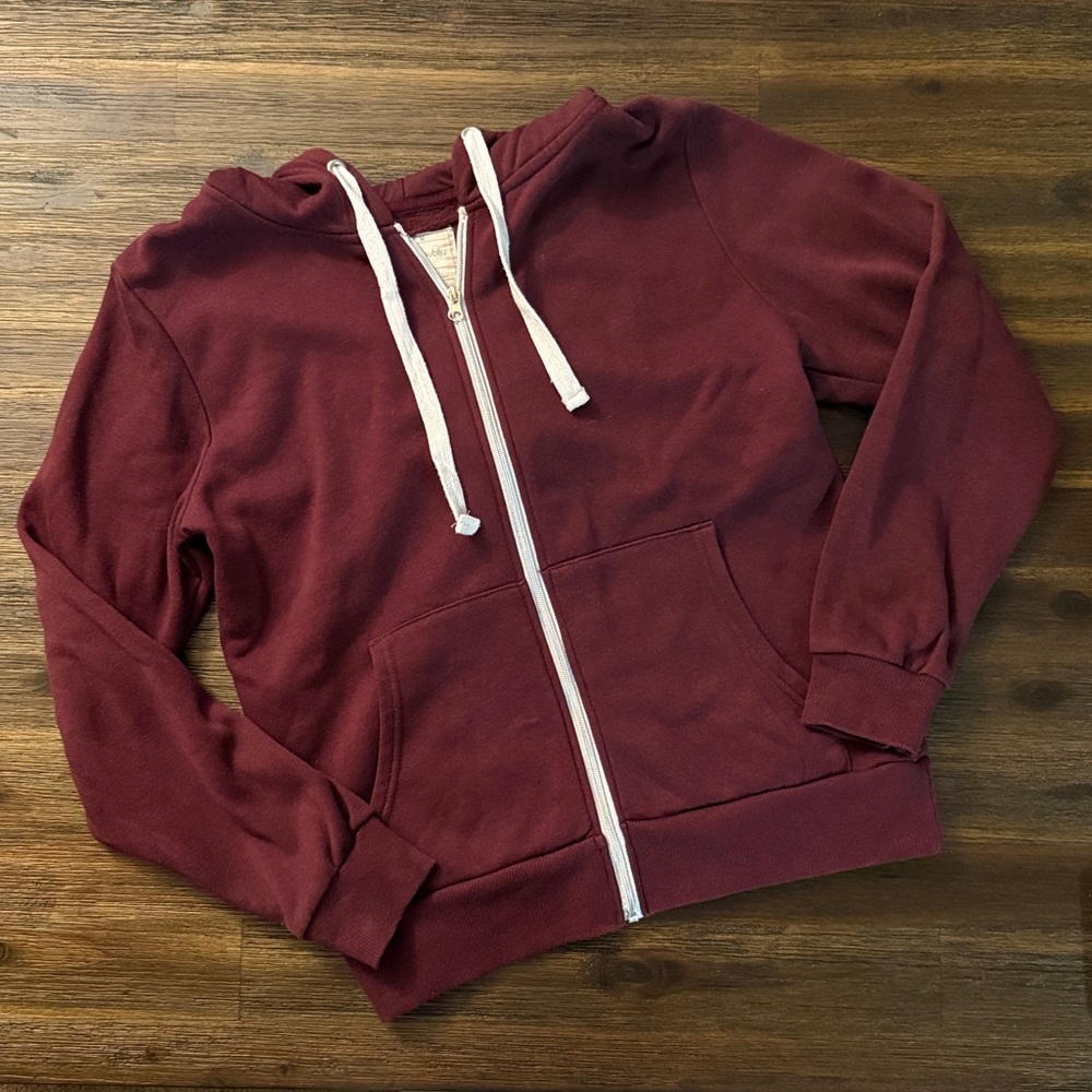 Lightweight Maroon Zip Up Hoodie with Pockets Medium